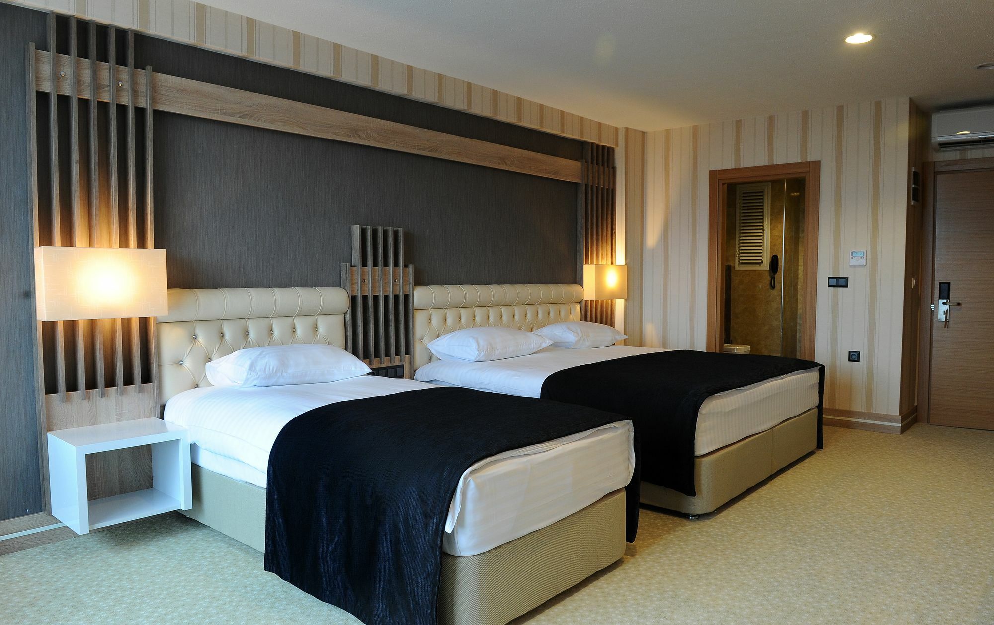 Neba Royal Hotel Samsun Bagian luar foto